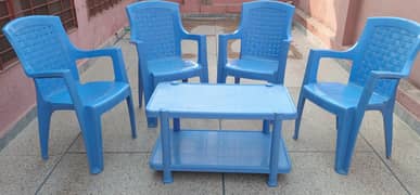 Boss Chairs set with Table