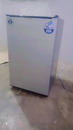 dawlance room size fridge
