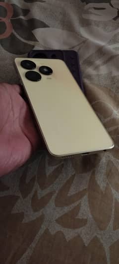 Tecno Spark Go 2024 / 4+4 GB Ram/ 64 GB Rom