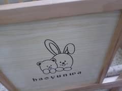 baby cot