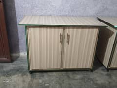 iron. table