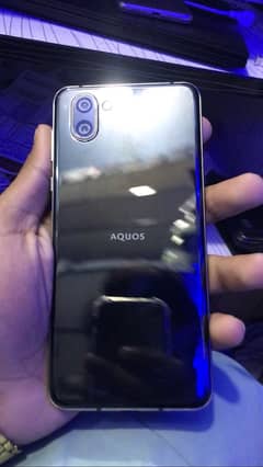 Aquos R3 6/128