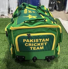 Kit Bag team size in premium quality for sale