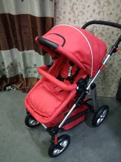 Pram + Bassinet