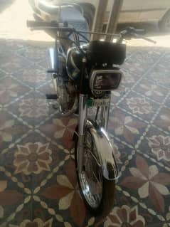 Honda 125cc for sale model 2022 double Saman all ok