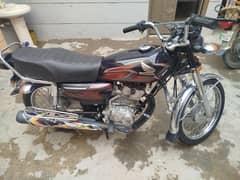 Honda 125 Black
