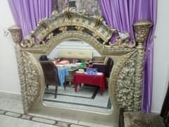 bed 2 side table or dressing table.