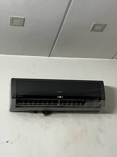 Gree 1.5 ton Ac