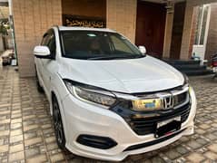 2018 Honda Vezel hybrid Z Honda Sensing