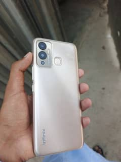 Infinix hot 12 play (4+3)+ (64) box and charger