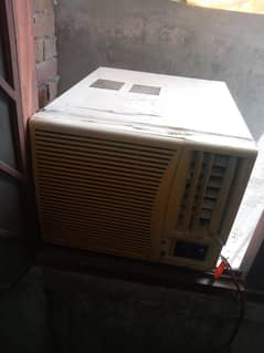 Japani Window AC
