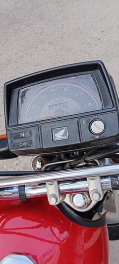 Honda 70 22 model number lga hai document clear hai  good condition