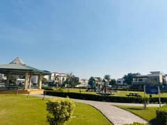 Facing Park + Corner 1 Kanal Pair Plot Available For Sale In Lake City Sector M-3