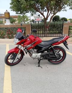 ybr Exchange possible 10/10 bike almost Jennine bike Hai Watsp cont.