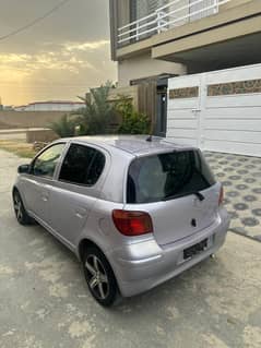 Toyota Vitz 2003 Full Option