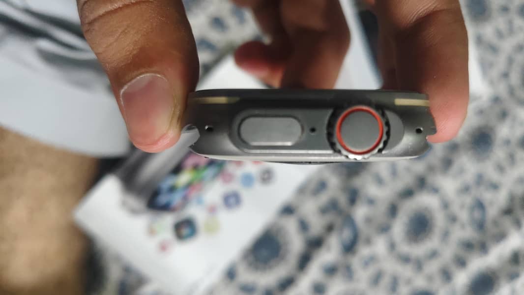 DT Ultra 2 49 mm 16 GB Bluetooth/Wifi Both Android Version 9.1 2