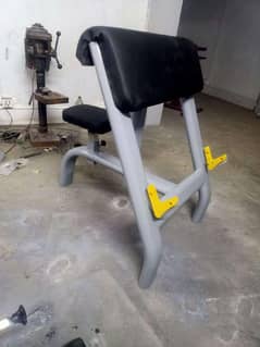 bicep curl stool