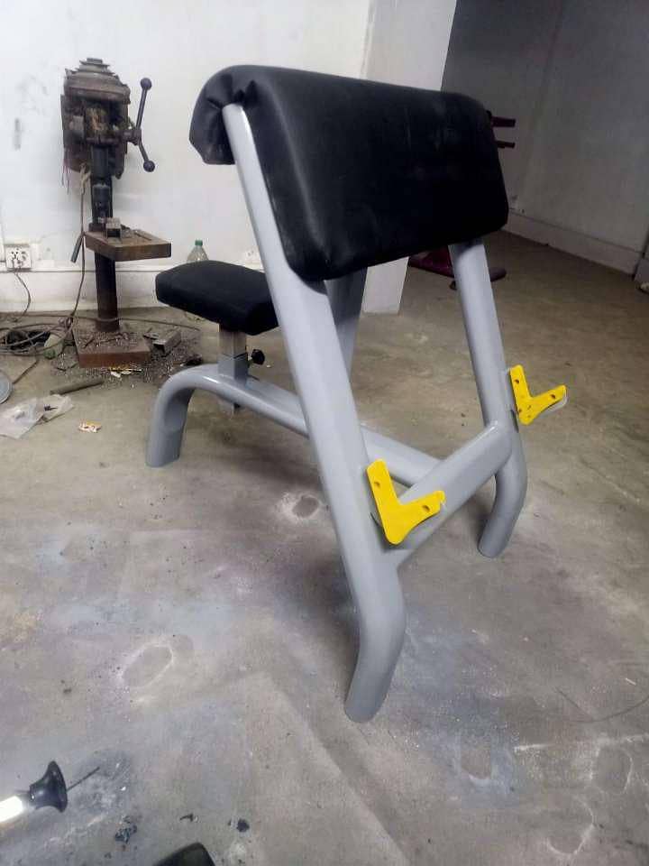 bicep curl stool 0