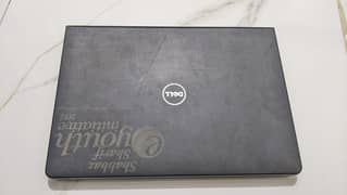 core i7 4GB  14 inch led display