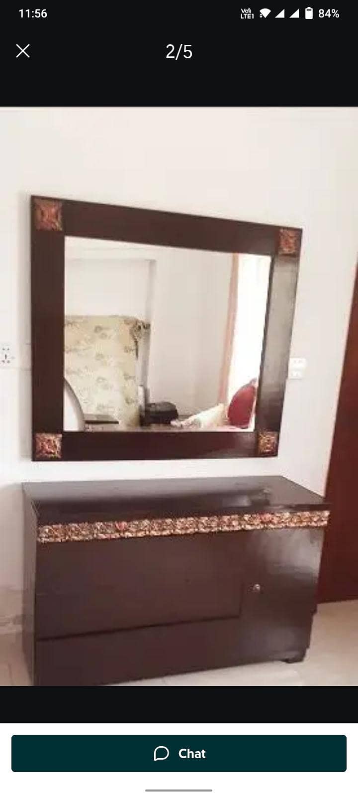 Bed set and dressing and side tables 2