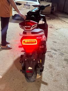 Metro Electric Bike T9 2025