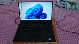 Dell XPS 15 9570 | i5 8th Gen | GTX 1050 4GB | 16 GB RAM | 512 GB SSD