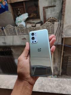 One plus 9 pro 12/256 Dual sim