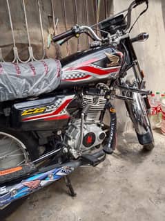Honda 125 cg 0344. . 460. . 2462