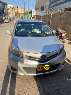 Toyota Vitz 2012 - 16 registered