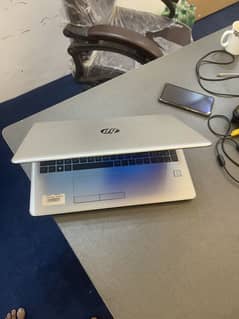 Hp 250 g6 Core i5 7th Generation Silver Colour