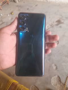 Motorola edge 2021 8/256 best for PUBG under 35k