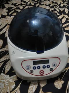 Centrifuege HW6M 5000RPM