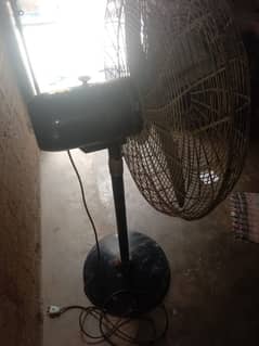 I'm selling my pedistal fan now