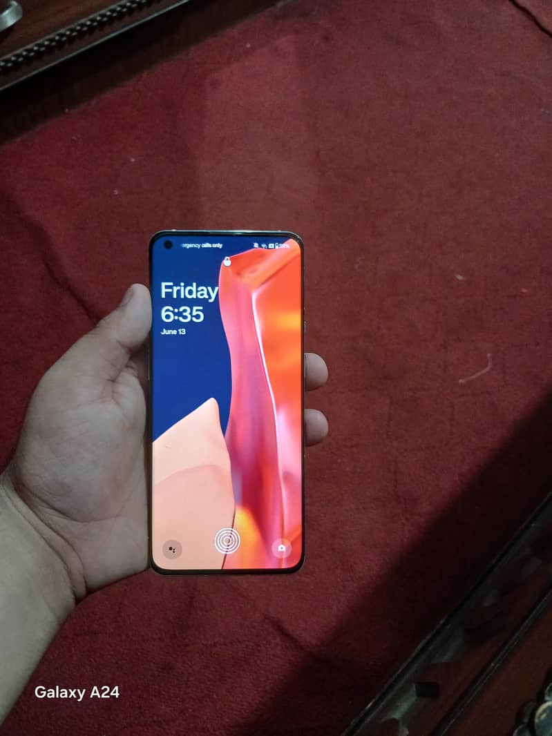 one plus 9pro good condition net and clean 10/9 0