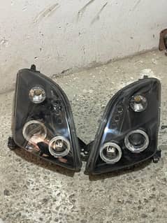 Suzuki swift frent lights sports available