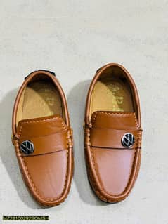 kids branded shoes