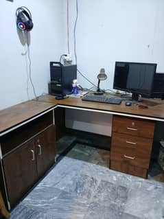 Executive Table for sale