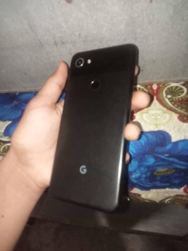 Google pixel 3axl  condition in pic exchange posib weater pack 2