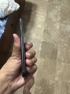 One plus 5T 8/128 pta