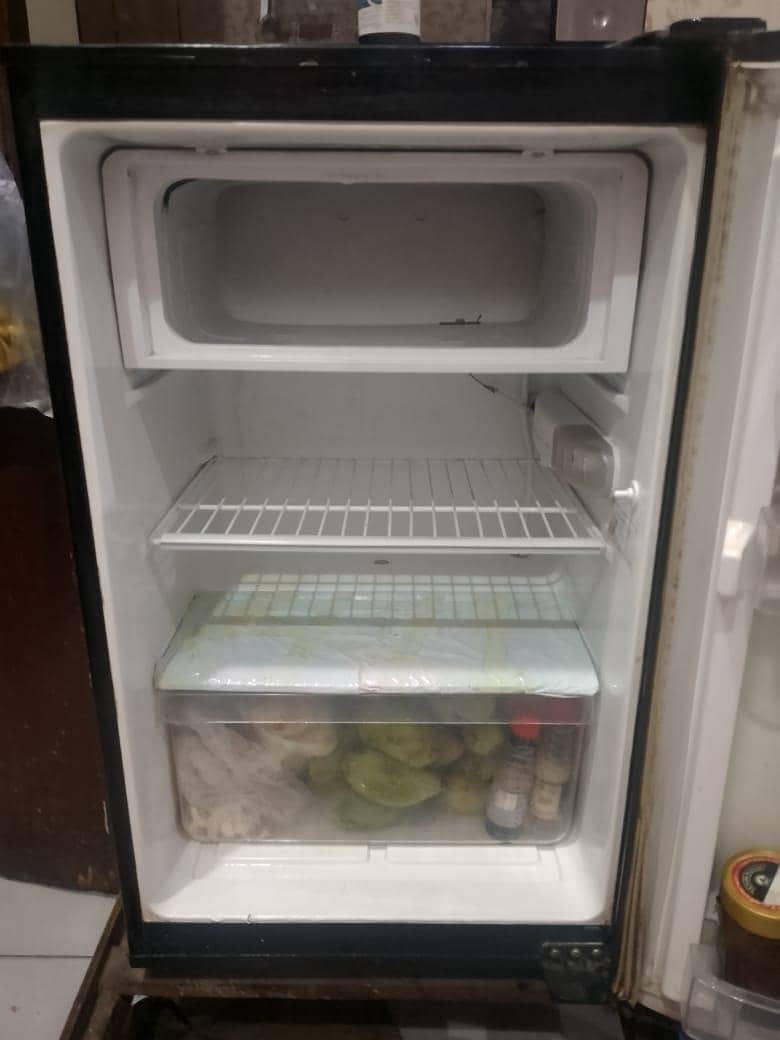 Room Fridge Like New 5