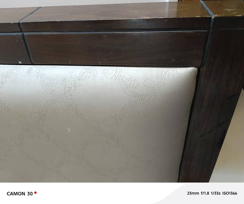 Solid Bed with side tables, slightly used 0
