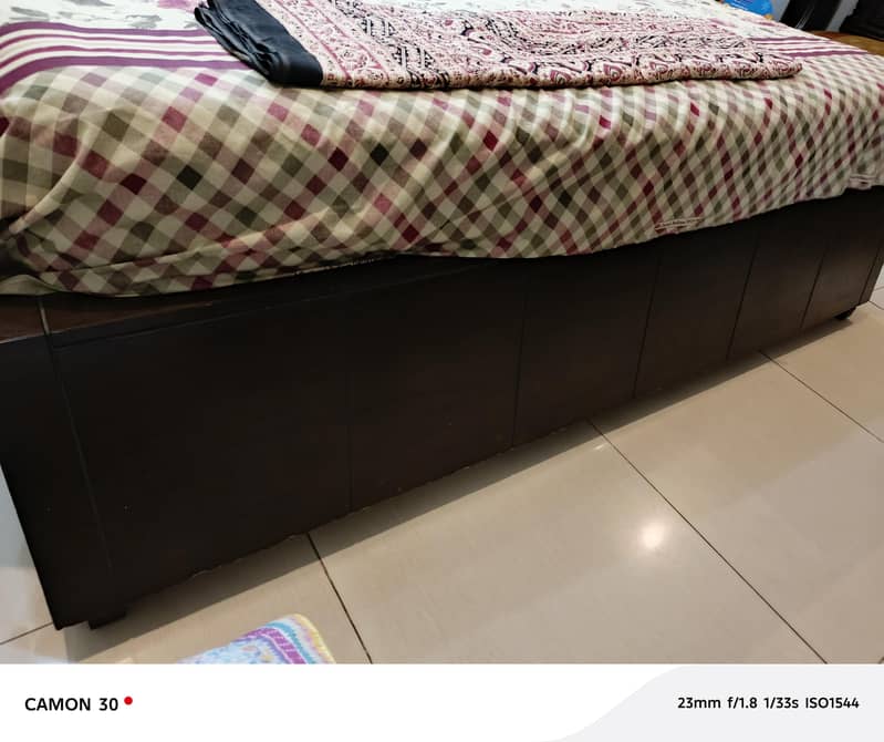 Solid Bed with side tables, slightly used 4