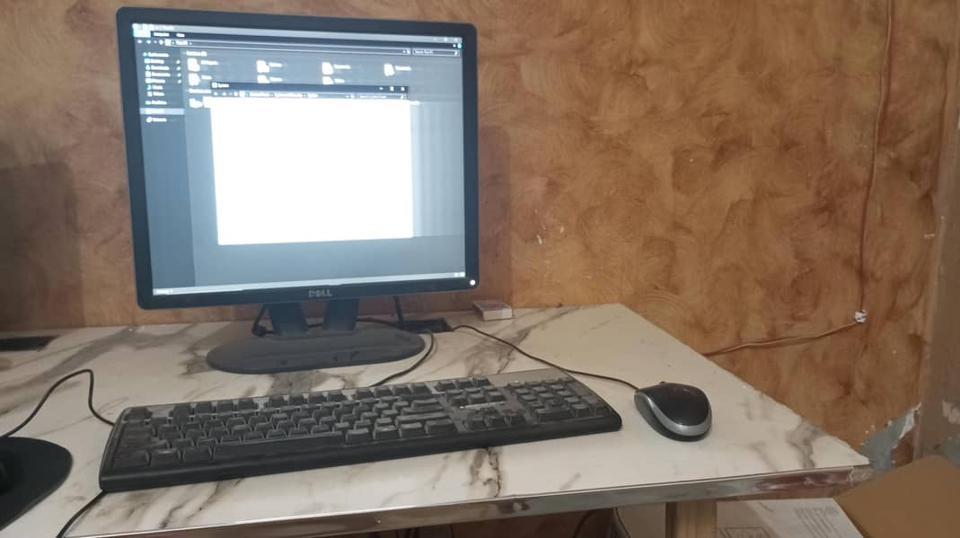 core i5 3rd generation with lcd and all accessories 5
