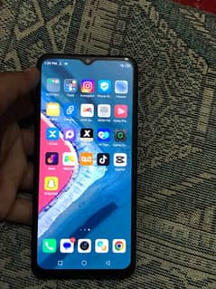 Use ma 10/by 10 koi reapair nhi ha blkul apni Aslii condition ma ha