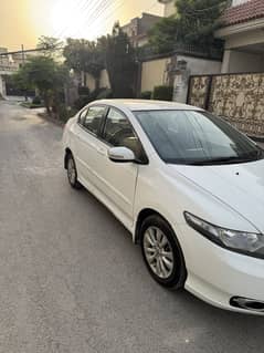 Honda city aspire 1.3. model 2017