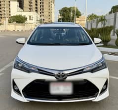 Toyota corolla grande model 2022 white with black interior b2b orignal