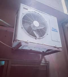 Fast high cooling 2 Ton AC Available for Sale in Sabzazar Lahore
