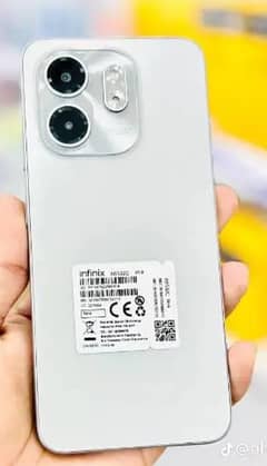 smart 9hd 4/64 just 1 day used