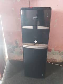 sel karna hai paise ki jarurat hai