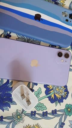 iPhone 11 64GB JV  with Original Charger – Excellent Condition